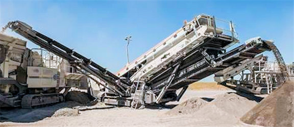 Metso Lokotrack St3.8 Mobile Double Deck Screen)